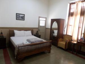 Phòng Deluxe Giường Đôi/2 Giường Đơn (Deluxe Double or Twin Room)