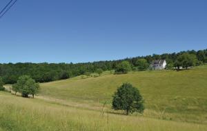 Maisons de vacances Nice Home In Eyliac With 5 Bedrooms, Outdoor Swimming Pool And Heated Swimming Pool : photos des chambres