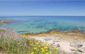 Stunning Apartment In Punta Su Turrione
