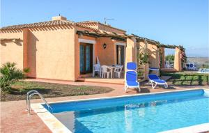 Stunning Apartment In Punta Su Turrione