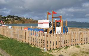 Stunning Apartment In Trevou Treguignec