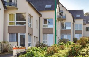 Stunning Apartment In Trevou Treguignec