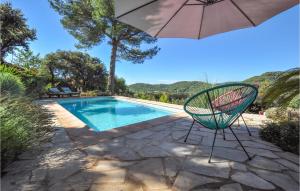 Maisons de vacances Awesome Home In Claviers With 3 Bedrooms, Wifi And Private Swimming Pool : photos des chambres