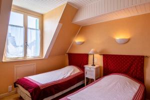 Hotels Logis Auberge du Fel : photos des chambres