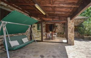 Maisons de vacances Nice Home In Les Vans With 3 Bedrooms, Heated Swimming Pool And Wifi : photos des chambres