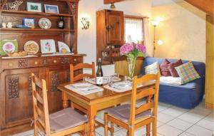 Maisons de vacances Holiday home Kerherou : photos des chambres