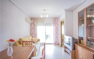 Awesome Apartment In Oropesa Del Mar