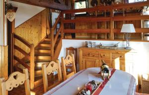 Maisons de vacances Amazing home in Basse-sur-le-Rupt with 3 Bedrooms, Sauna and WiFi : photos des chambres