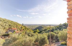 Amazing Home In Pieve A Elici -Lu-