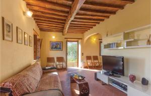 Amazing Home In Pieve A Elici -Lu-