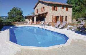 Three-Bedroom Holiday home Pieve di Cagna -PU- with a Fireplace 05