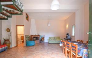 Stunning Home In Castellammare Del G