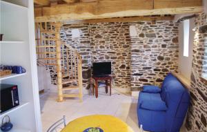 Maisons de vacances Amazing home in Minihy Treguier with 1 Bedrooms and WiFi : photos des chambres