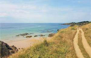 Amazing Apartment In Clohars Carnoet