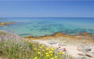 Cozy Home In Punta Su Turrione
