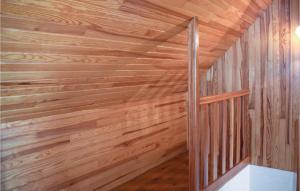 Maisons de vacances Awesome Home In Kerbors With Kitchen : photos des chambres