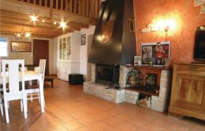 Nice Home In St Maixent Sur Vie