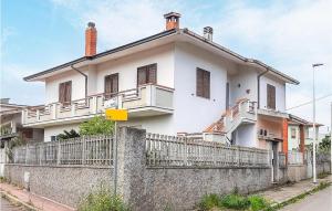 Nice Apartment In Villaurbana With Wifi