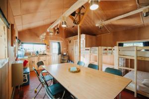 Entre Lemoine et larbre