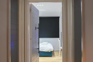 Matisse No2 - City Center Studio