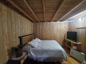 Acogedora pieza privada en casa frente al mar y al parque el Pudu