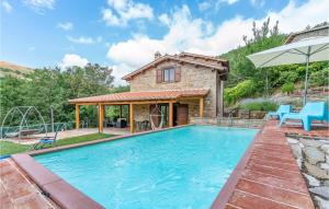 obrázek - Awesome Home In Gubbio -pg- With 2 Bedrooms And Outdoor Swimming Pool