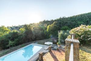 La Bandita - antica casa di campagna toscana con piscina, WIFI e splendida vista