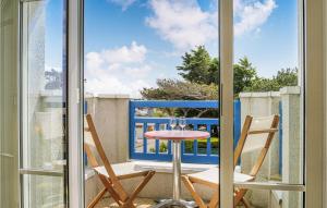 Appartements Amazing apartment in Hauteville-Sur-Mer with 2 Bedrooms and WiFi : photos des chambres