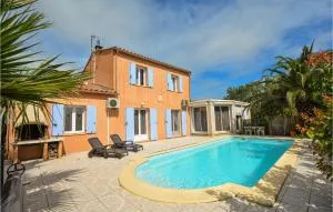 Beautiful Home In Montignargues - Combas