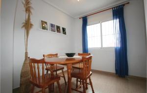 Amazing Home In Santa Pola