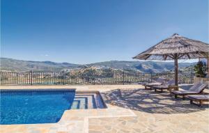 Stunning Home In Iznájar With Wifi