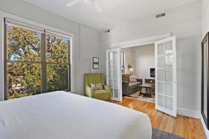 Comfy & Bright 3BR Fully Furnished Apt - Lincoln 3E