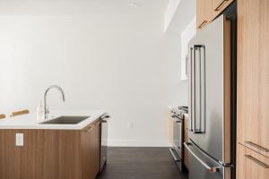 Skyline Blue Modern Loft - Zuni Lofts