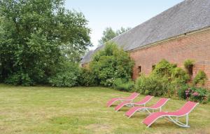 Maisons de vacances Stunning home in Gouy Saint Andre with 2 Bedrooms and WiFi : photos des chambres