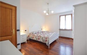 3 Bedroom Nice Home In Camaiore