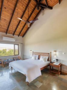 THE KUTCHH COURTYARD