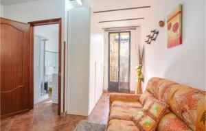 2 Bedroom Amazing Home In Tusa