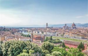 Beautiful apartment in Firenze with 2 Bedrooms and - AbcFirenze.com