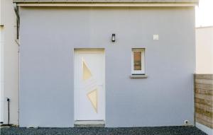 Nice Home In Saint Germain Sur Ay