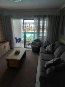 Breathtaking Lagoon View Apartment @ The Blyde1531