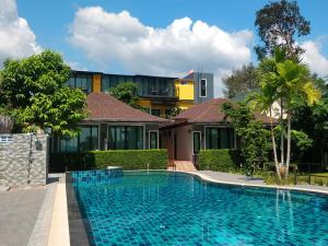 Blue Orchid Beach Krabi - SHA Certified