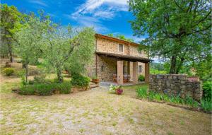 Lovely Home In Buggiano With Kitchen