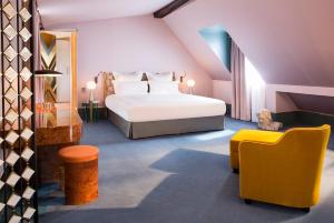 Suite - Swimming Pool / Hammam Access upon reservation room in Hôtel Saint-Marc