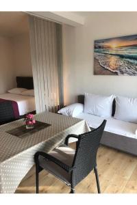 Grapevine Studio Apartment