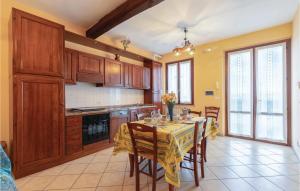 Cozy Apartment In Castiglione Del Lago
