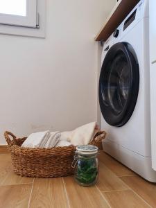 Sky and Sea Apartment Calasetta img14