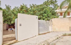 2 Bedroom Cozy Home In Marina Di Ragusa