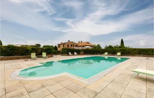 Stunning Home In Tolentino