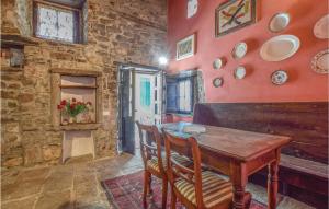 Romantic Home In Comano Ms With Sauna