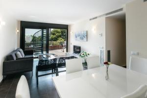 Vista Roses Mar - El Molí